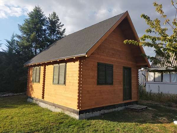 Nyaraló faház Győr. Faházak
